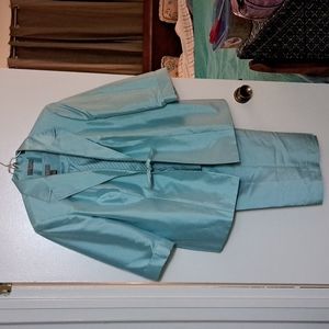 Kate Hill Woman silk 3 piece pantsuit ,size 16W